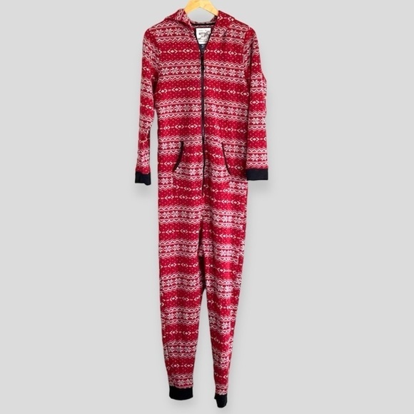 Bottoms Out Hooded Onesie Pajamas Women's M Red Nordic Print Sweater Red - Picture 1 of 8